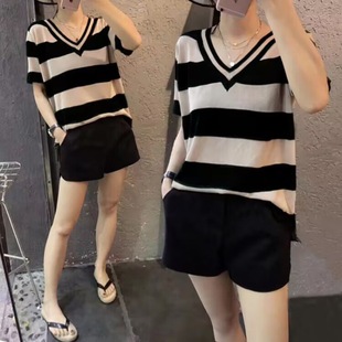 200 Jin Casual Suit Women's 2024 Summer Fat Hidden Meat Loose Large Size Short-sleeved Shirt and Shorts Two-piece Set