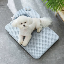 家用地毯;地垫;儿童凳