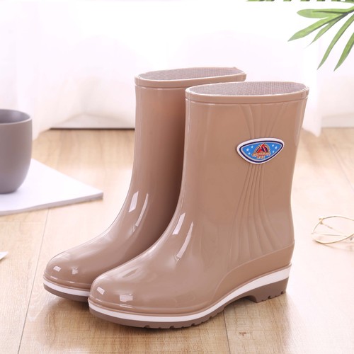 Korean Short Boot Ladies Rain Boots Water Shoes Women Rain Boots Fashion Waterproof Shoes Kitchen Non-slip Rubber Shoes Work Boots Summer