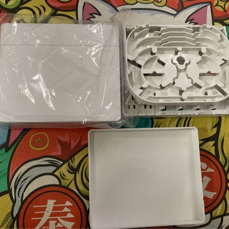 4芯光纤面板桌面盒 2芯光纤面板信息盒 4口光纤信息入户分纤盒