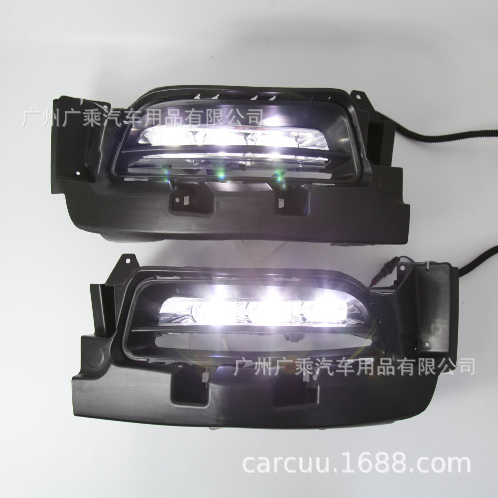 Aplicable a 15-17-18-20 Dodge warhorse cargador de luz diurna luz antiniebla LED luz diurna modificada