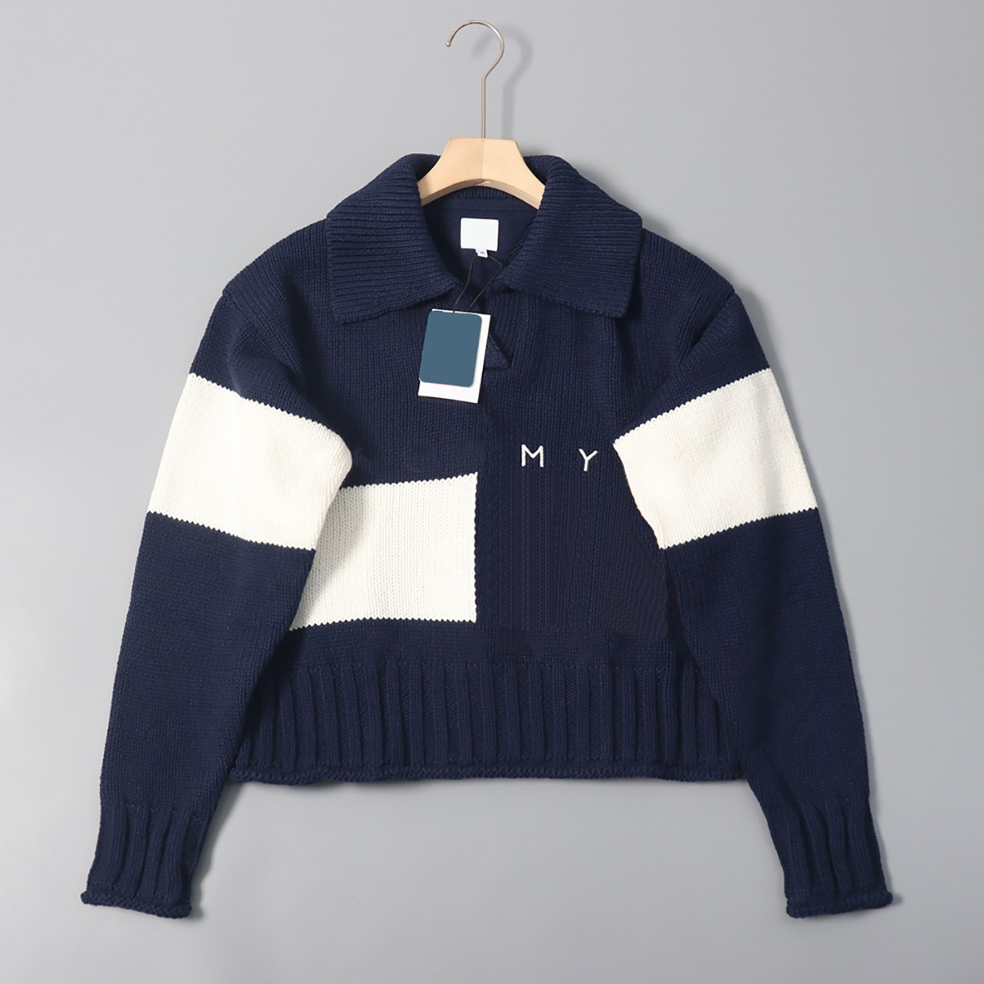 2025 New Women's Lapel Knitwear