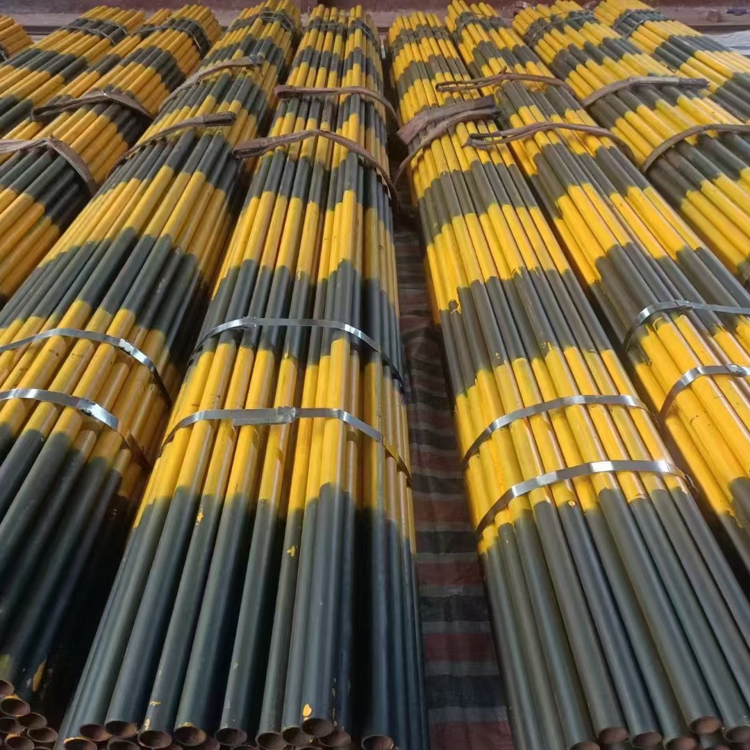 黄漆架子管厂家现货直销Q235架子管建筑外墙防护6m喷黄漆架子管