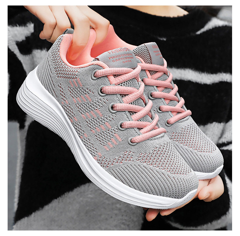 Women's Casual Color Block Round Toe Sports Shoes display picture 4