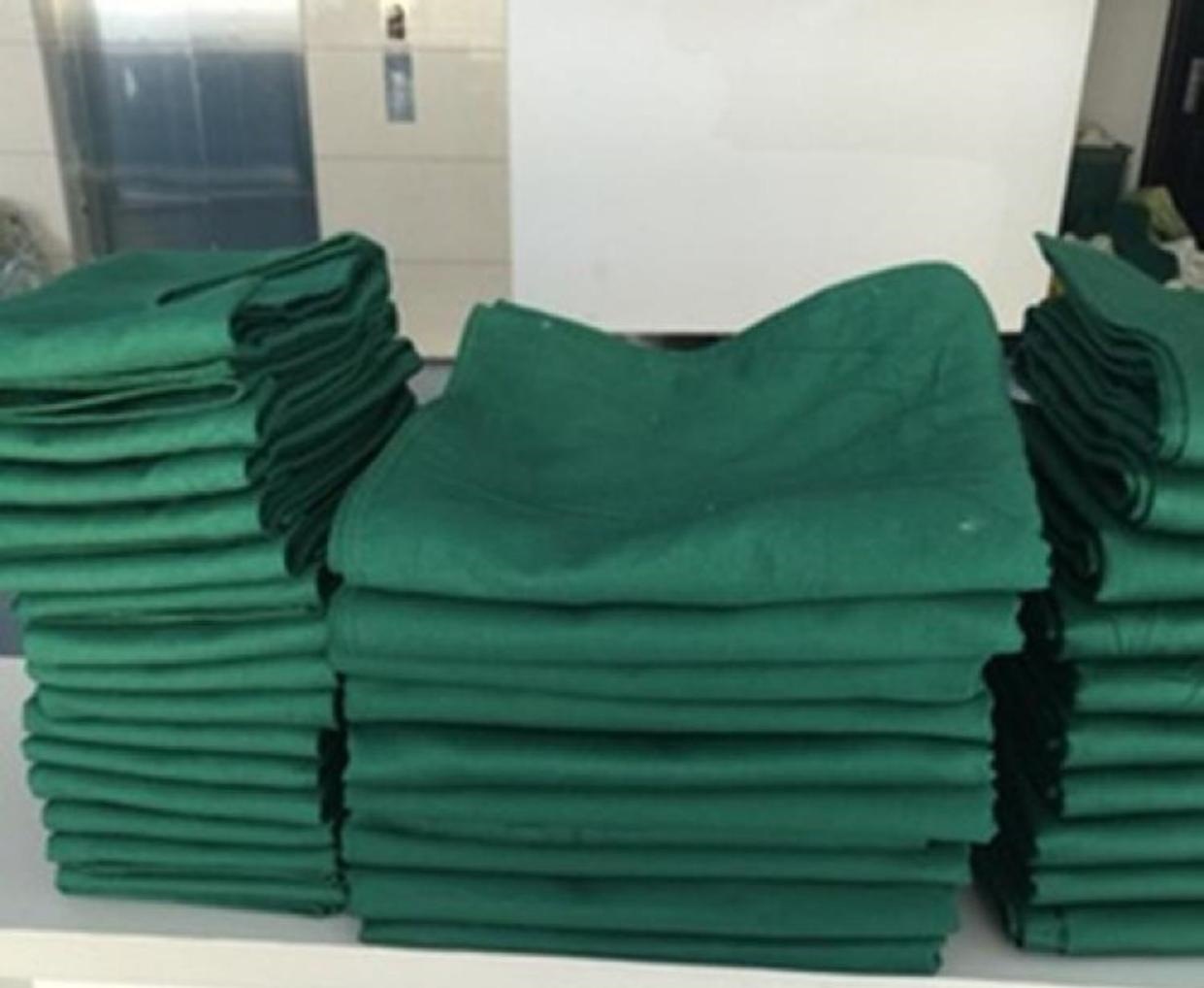 다크 그린 두꺼운 베갯잇이