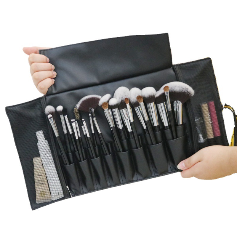 Luyi 22 makeup brushes plus storage sock...