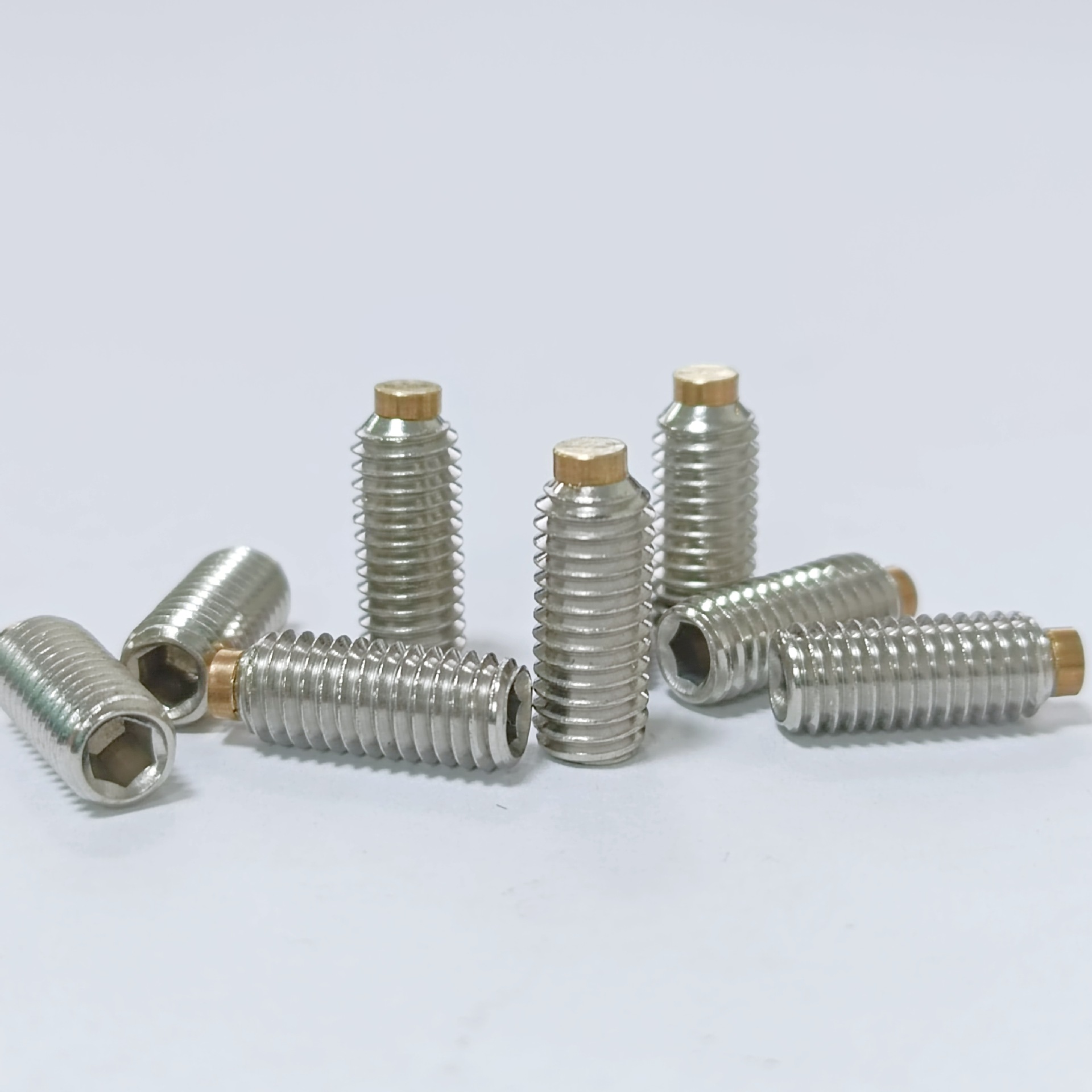 10*8/10/12/16铜头紧定,镶铜机米螺丝紧定螺钉镶铜头,铜尾端止付