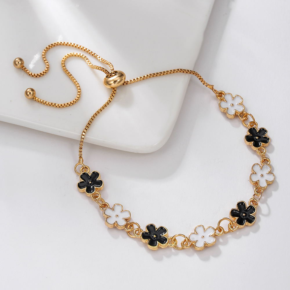 Cross-Border New Light Luxury Single-Sided Oil-Dropping Four-Leaf Clover Bracelet for Women Korean Style Simple Ins Good Luck Versatile Girls' Hand Jewelry