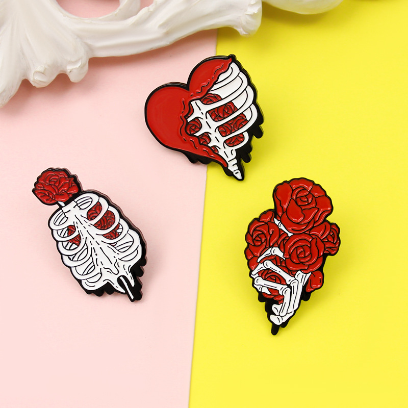 Trend creative design brooch