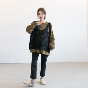 Autumn maternity vest