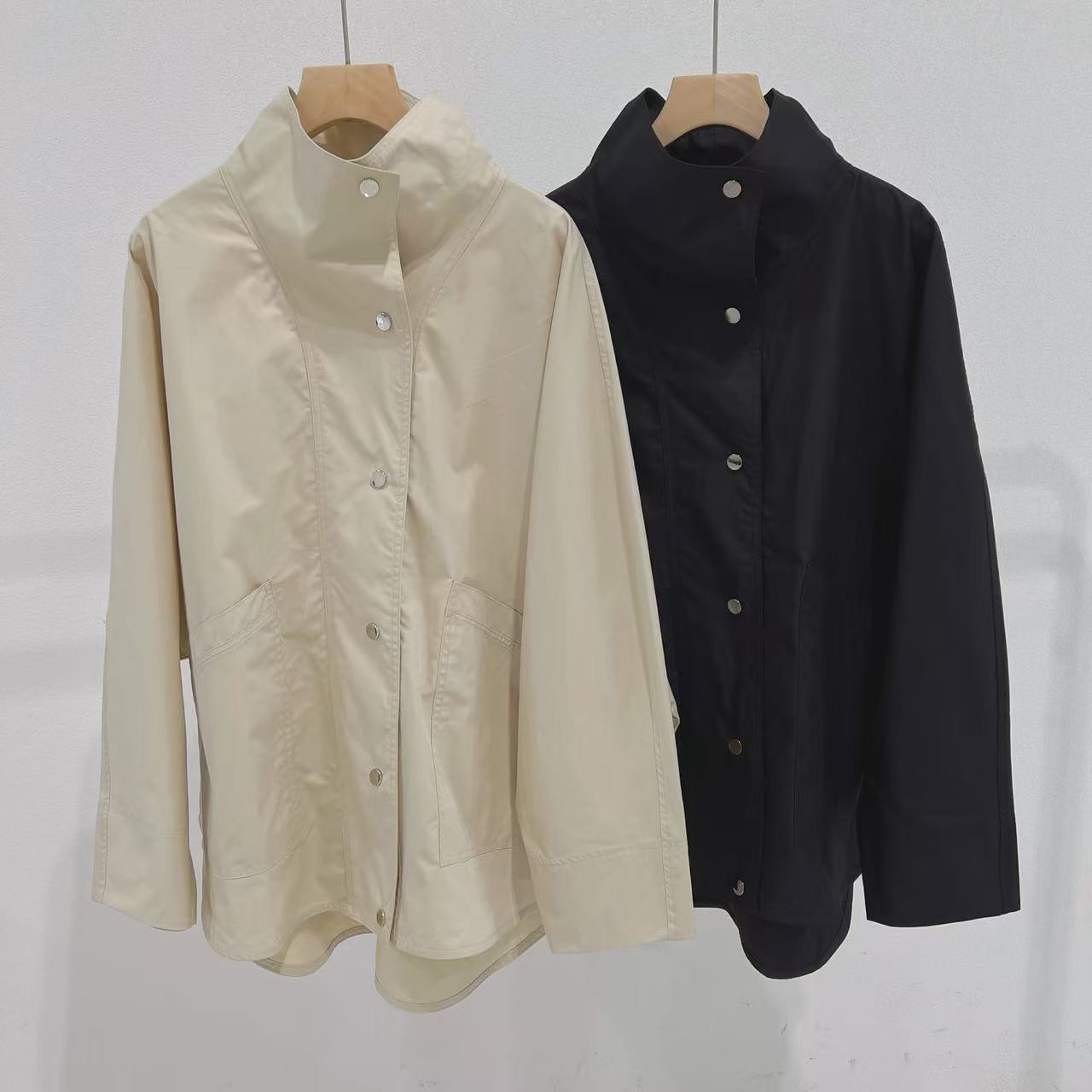 Tt 25 New Oyster Color Bat Sleeve Crisp A-Line Jacket Women's Black Short Windbreaker Scandinavian Style Top