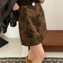 法式棕色印花半身裙女秋季新款高腰显瘦时尚气质感字裙