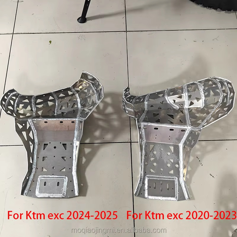 KTM Husqvarna 250 300 EXC TPI TE 0.85-1.2kg ストロークエンジンベースプレートカバーに適しています。|undefined