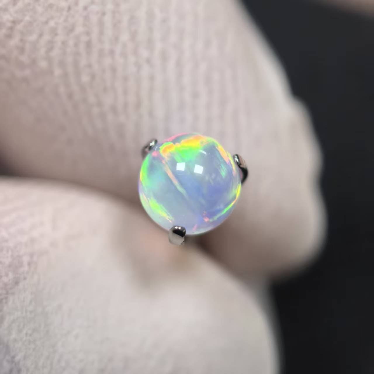 【오로라 오팔】op551