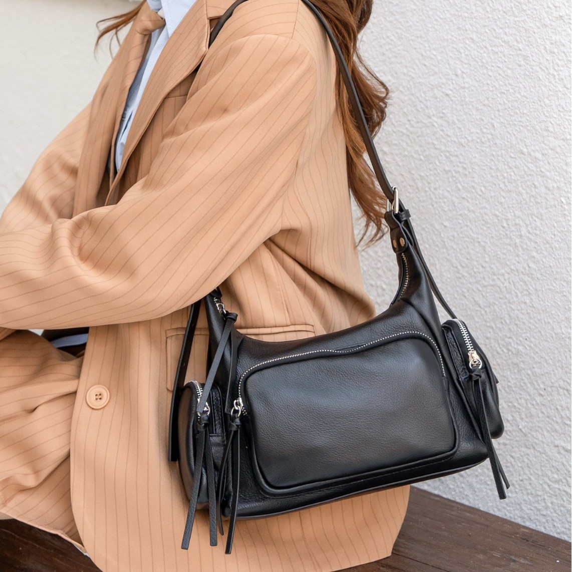Top Grain Cowhide Multi-Pocket Motorcycle Bag, Trendy Soft Shoulder Bag, Versatile Underarm Bag, Large Capacity Crossbody Tote - Thumbnail 2