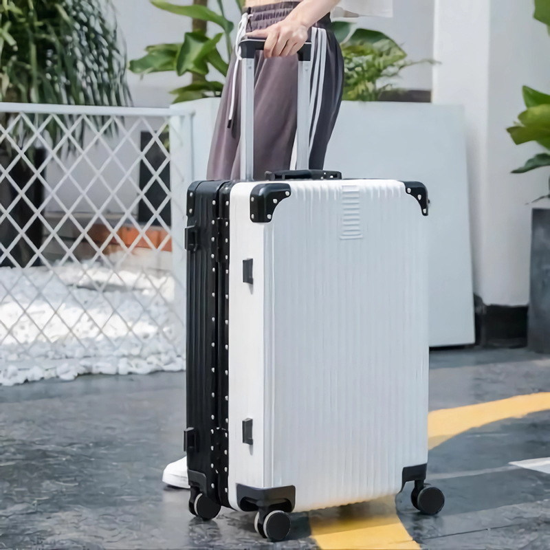 Retro Aluminum Frame Suitcase with Universal Wheels for Women, 20-Inch Trolley Case for Men, 24-Inch Password Lock Leather Suitcase, 26-Inch Travel Hard Case