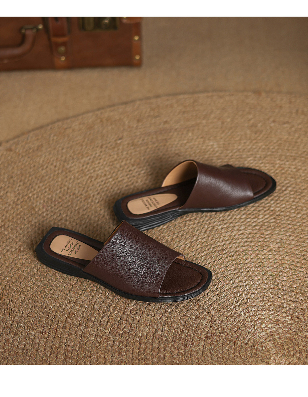Sandal hở mũi nữ gót thấp da dê mũi vuông quai ngang — màu nâu chi tiết 20
