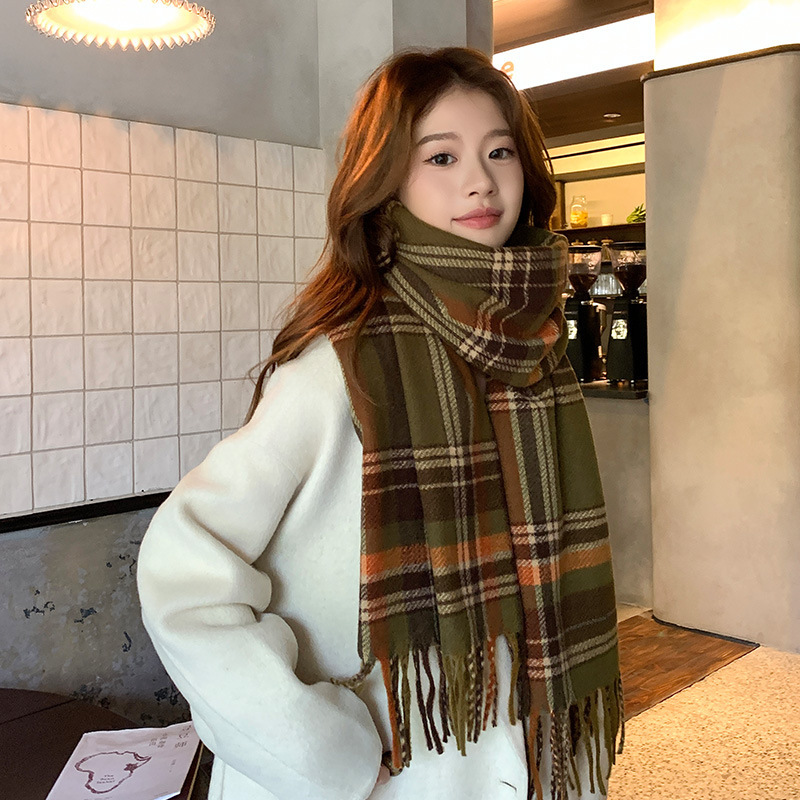 围巾女冬季2025新款加厚保暖仿羊绒格子披肩韩版百搭流苏围脖批发|undefined