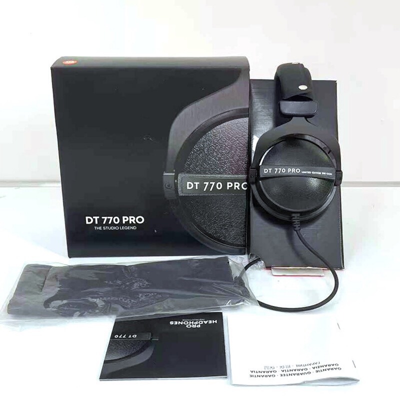 DT770 over-ear professional monitoring headphones for recording, open-back mastering and composition, 32/80/250 ohms DT770 over-ear professional monitoring headphones for recording, open-back mastering and composition, 32/80/250 ohms