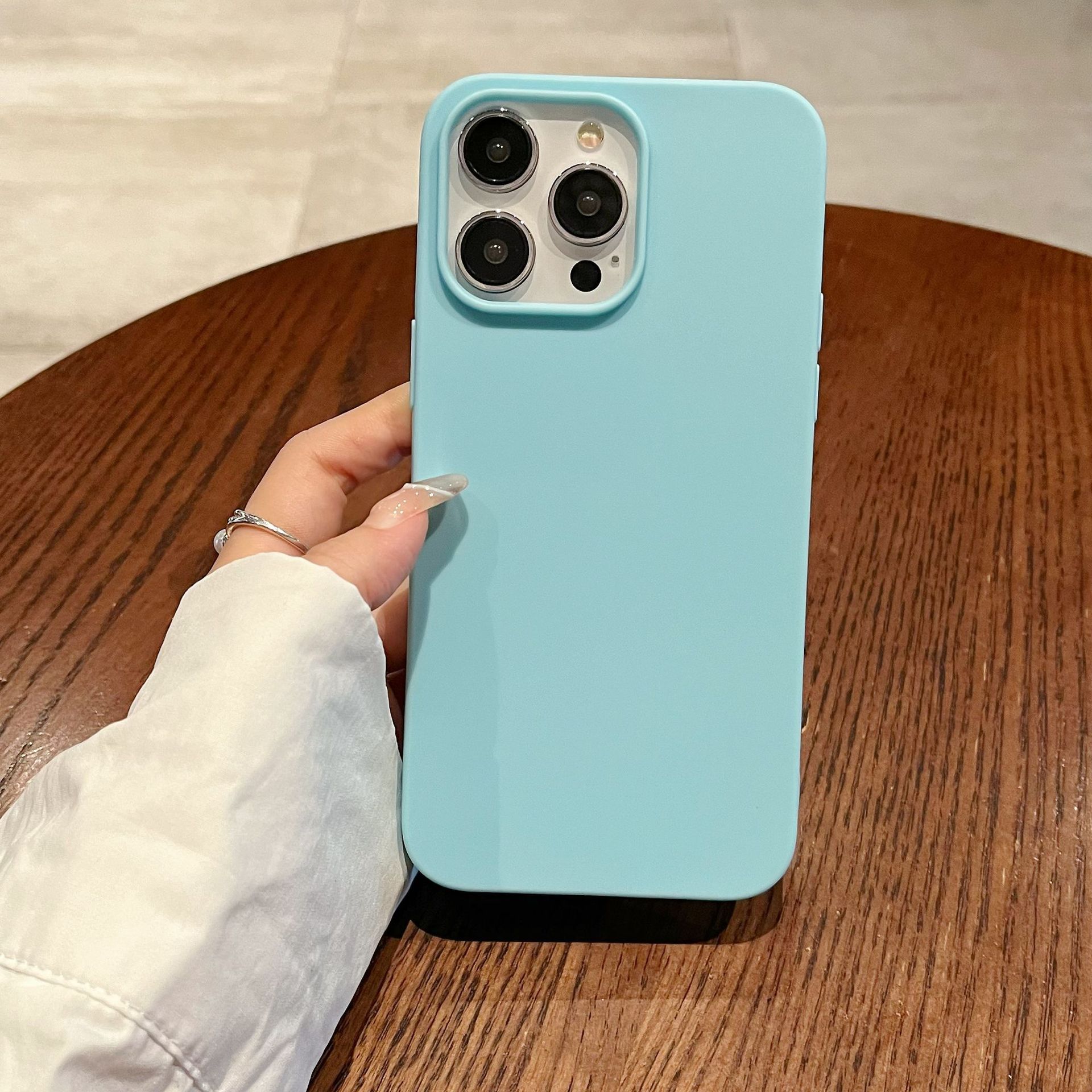 El gran agujero esmerilado es adecuado para Apple 16PRO color caramelo funda para teléfono iphone13 anti-caída tpu todo incluido 15 funda protectora