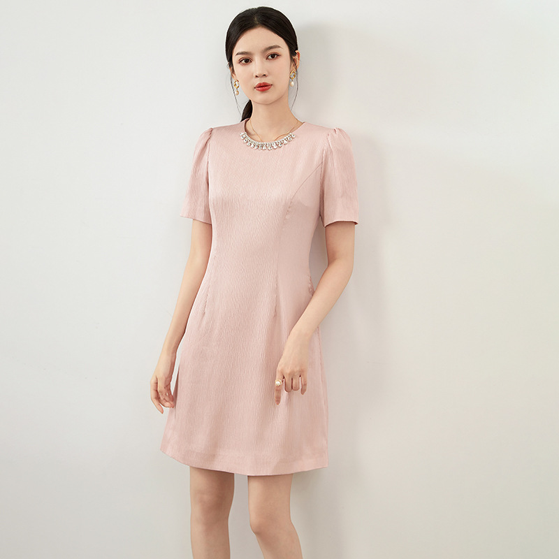 2415306 - Hồng