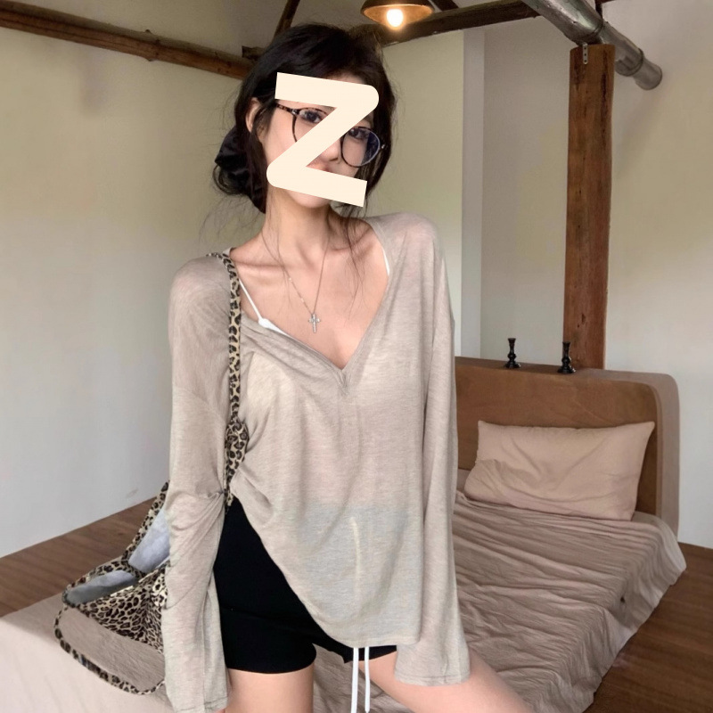 冰丝防晒薄款微透视v领长袖T恤女夏季慵懒风宽松空调罩衫薄纱上衣