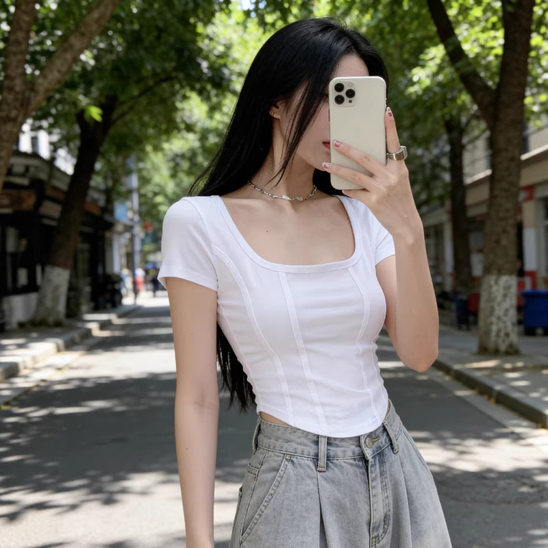 Short-Sleeved Women's Summer 2026 New Thin Slim-Fit Short Square-Neck Top, Trendy Irregular Style T-Shirt for Girls