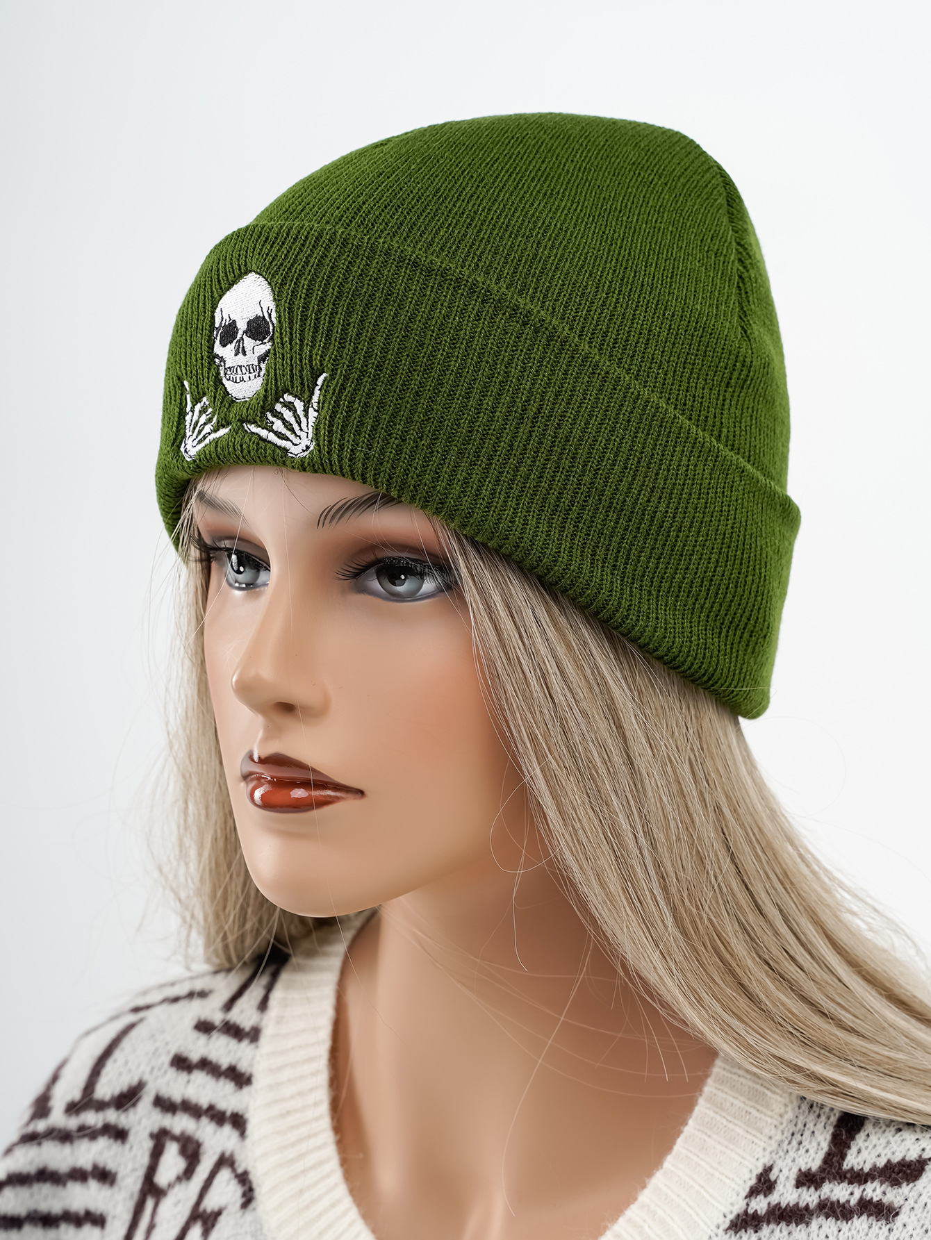 Unisex Streetwear Skull Eaveless Wool Cap display picture 2