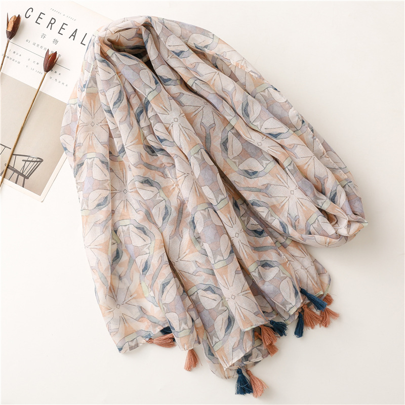 Simple Yarn Cotton Blue And White Pink Orange Abstract Flowers Fringed Gauze Scarf Shawl display picture 4