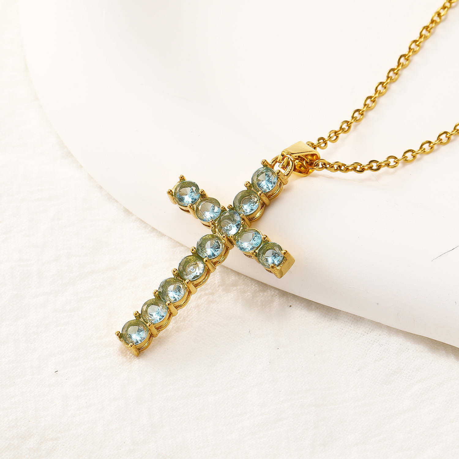 Χάλυβα Τιτανίου Κομψός Σταυρός Ηλεκτροπλασιασμός Ινλεί Ρηνανόστινο Κολιέ Κρεμαστής display picture 14