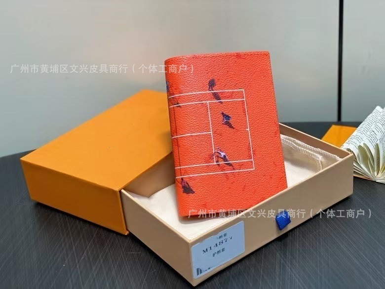 跨境钱包2025新款动植物旅行护照夹钱包护照套男士证件包卡包驴家|undefined
