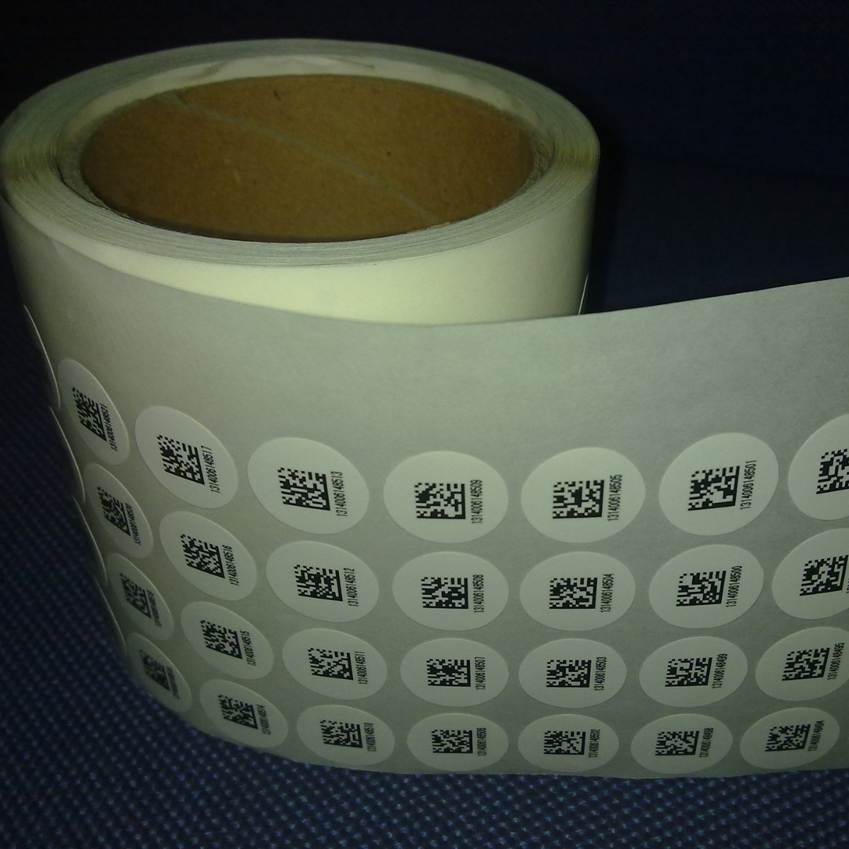 七台河艾利太阳能灯具2D铭牌模切彩印厂100*90MM GS1-DATAMATRIX