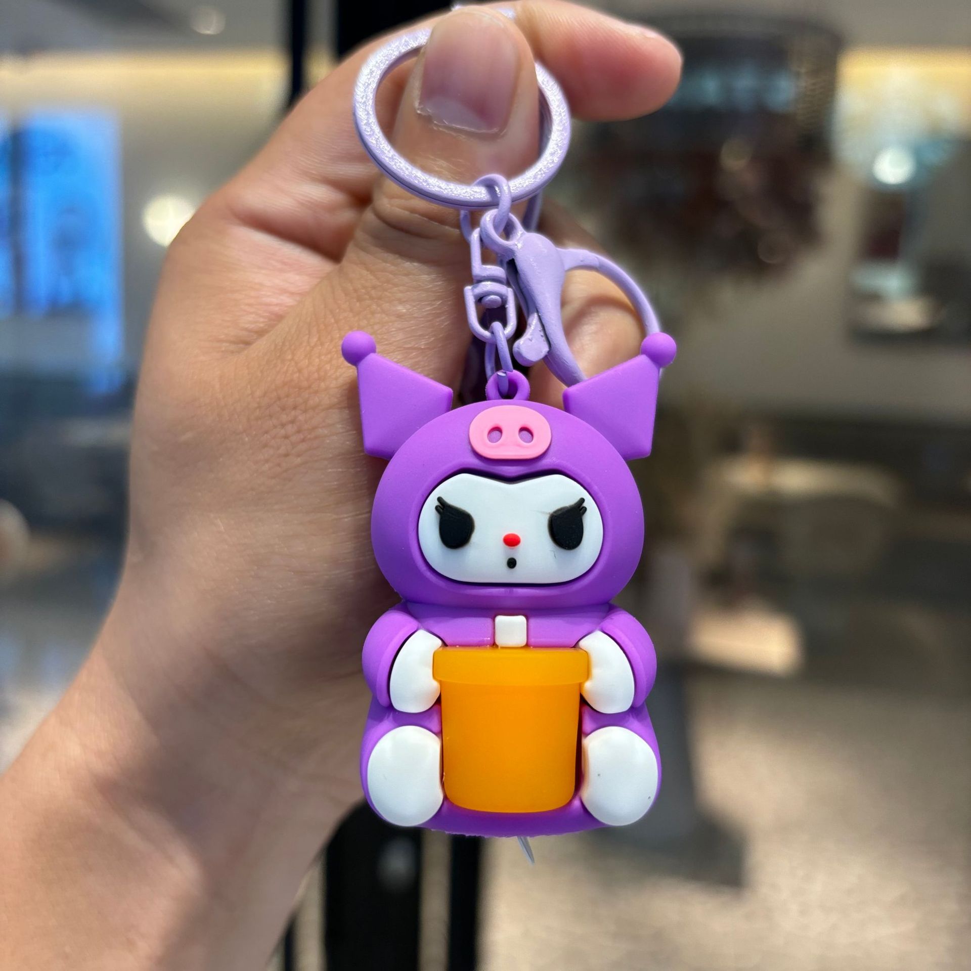 Transfronterizo Kapibara iluminación llavero Kullomi llavero muñeca pequeño beaver colgante colgante