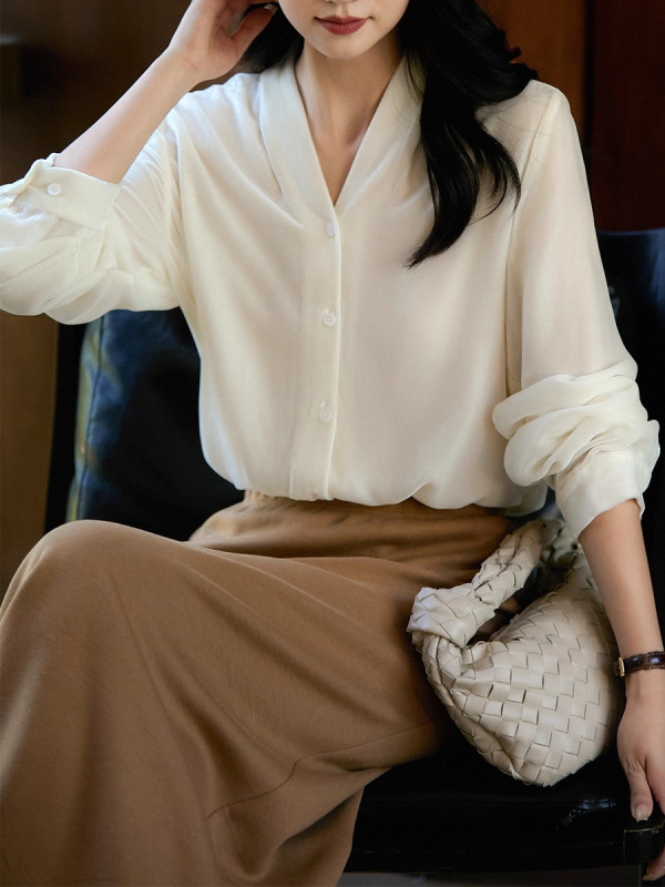 优雅轻奢感 丝绒气质V领单排扣显瘦长袖衬衫上衣女|undefined