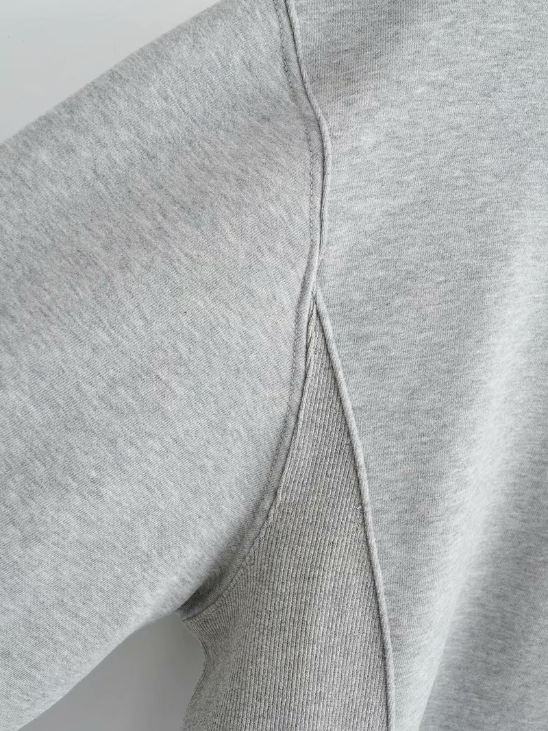 spotted gray sweatshirt NSAM42193