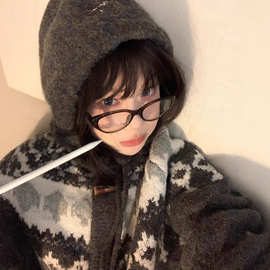 美式复古费尔岛连帽毛衣开衫女秋冬慵懒风别致牛角扣宽松针织外套
