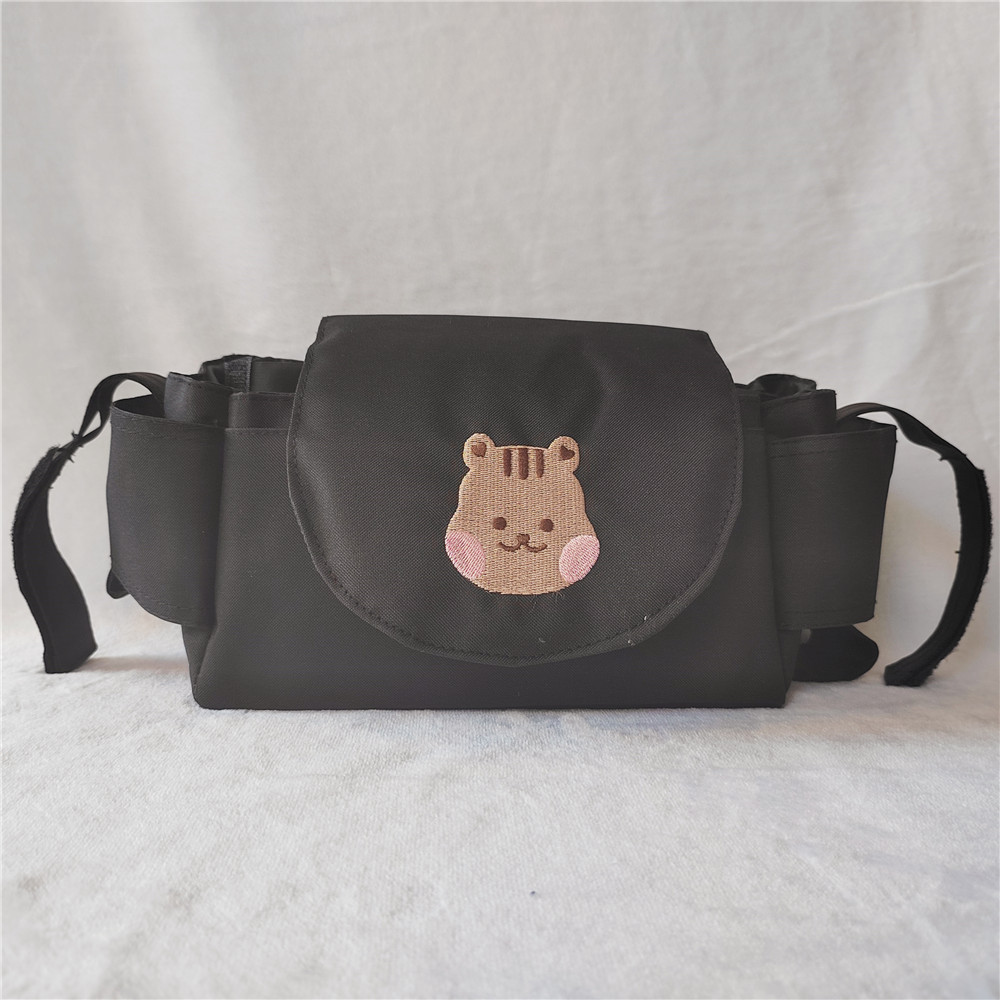 Bolsa colgante de ardilla negra