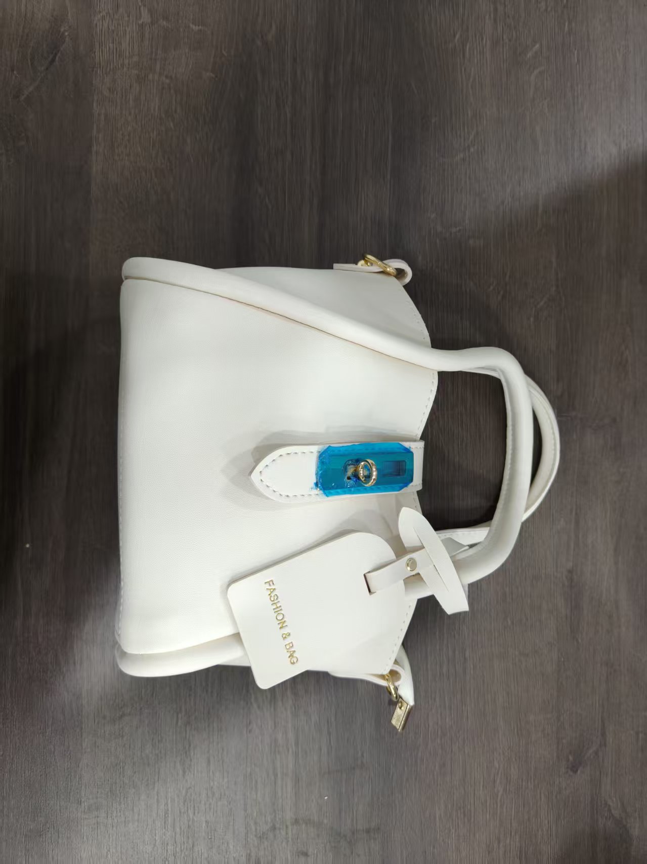 dd11cafd284a1950ef6a74e8bf24ec