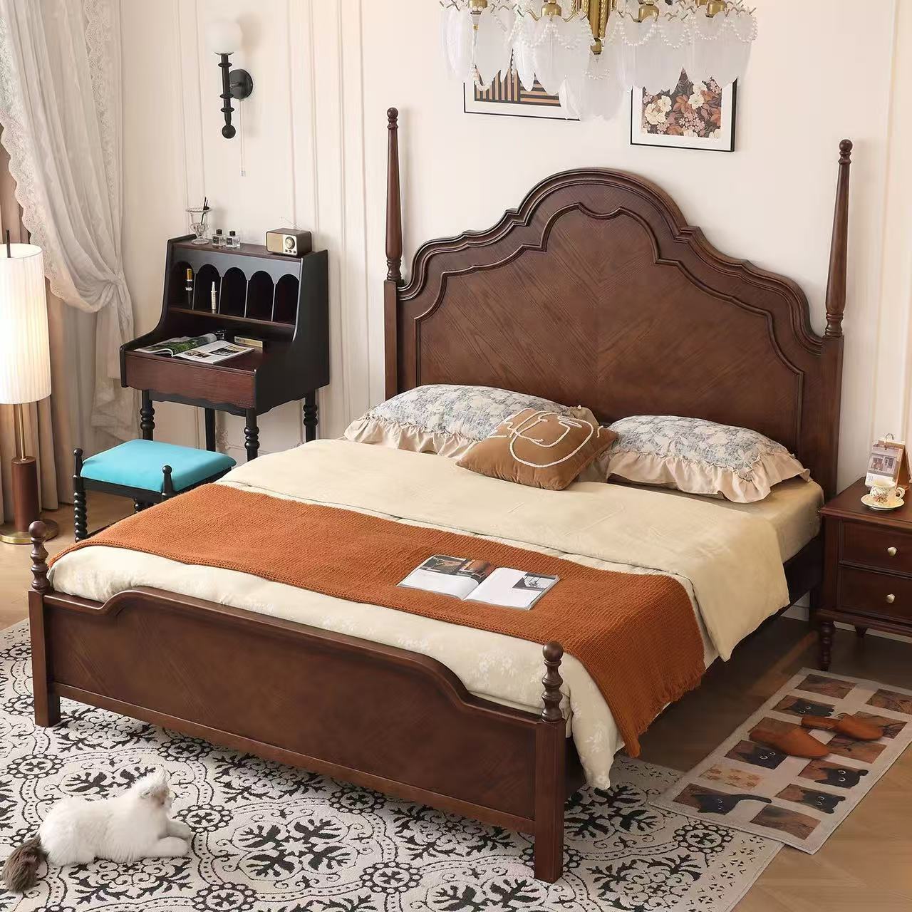 French-Style Vintage Solid Wood Bed in Walnut Color, High-End Mid-Century Style Double Bed for Master Bedroom, 1.8m Home Use High-Post Bed