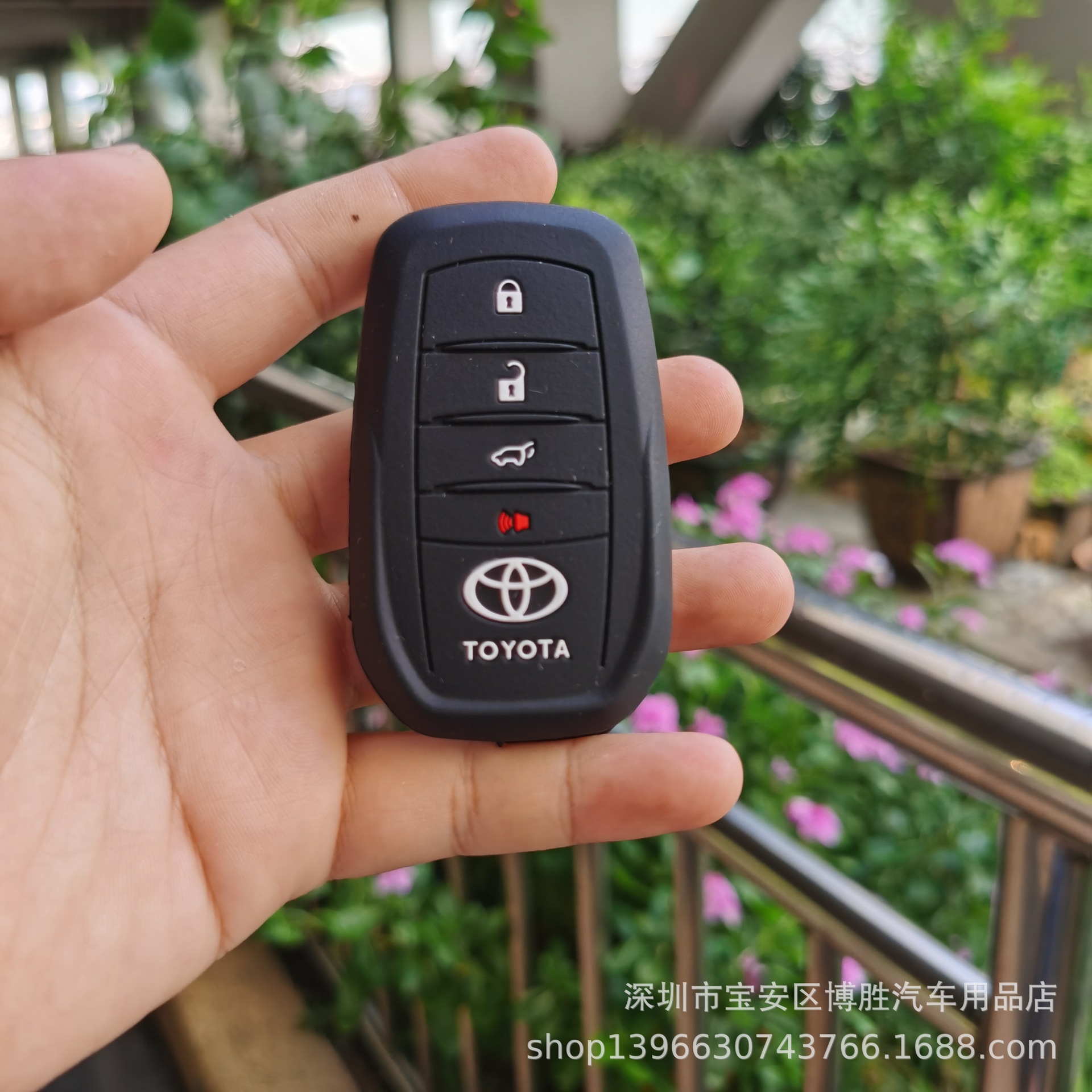 큰 도요타 4 키 블랙