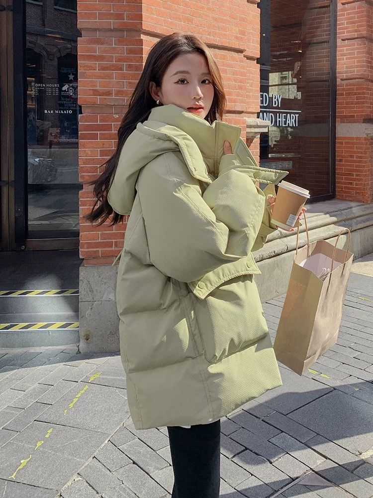 绿色羽绒棉服女冬短款2025新款小个子连帽面包服加厚保暖工装棉袄