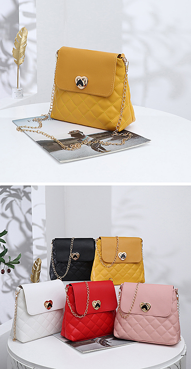 Fashion Heart Shape Lingge Square Buckle Square Bag display picture 3