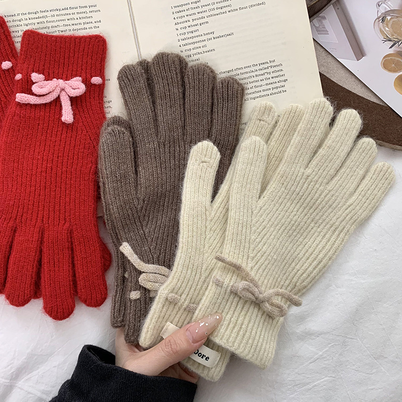 Guantes de ciclismo otoño y invierno nuevo tipo de mujer caliente pantalla táctil a prueba de viento y terciopelo caliente a prueba de frío guantes de lana de punto