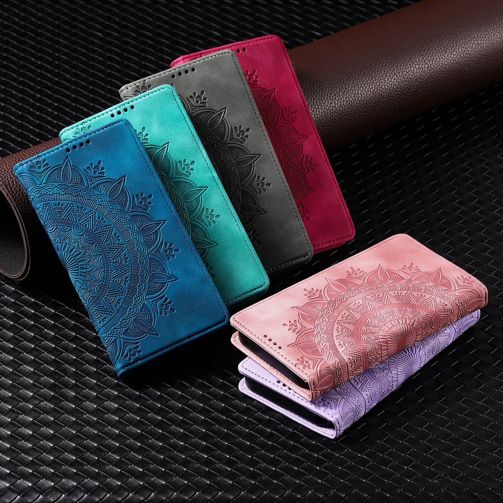 Cross-border totem pair for Samsung S24 mobile phone leather case G14 flip card A15 drop-resistant antique protective case