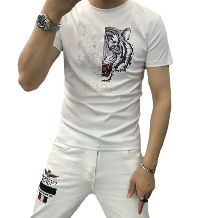 2023 New Fashion Ice Silk ins Heavy Industry Lo Fu Tau Printing Hot Drill Leisure Slim Fit Short Sleeve T-shirt_voghion.com