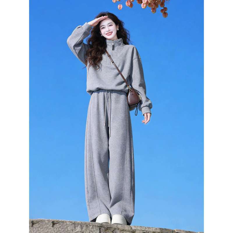 2026 Early Spring Korean-Style Outfit Set, Slimming and Age-Reducing, Super Trendy Sports Casual Sweatshirt and Wide-Leg Pants Two-Piece Set for Women