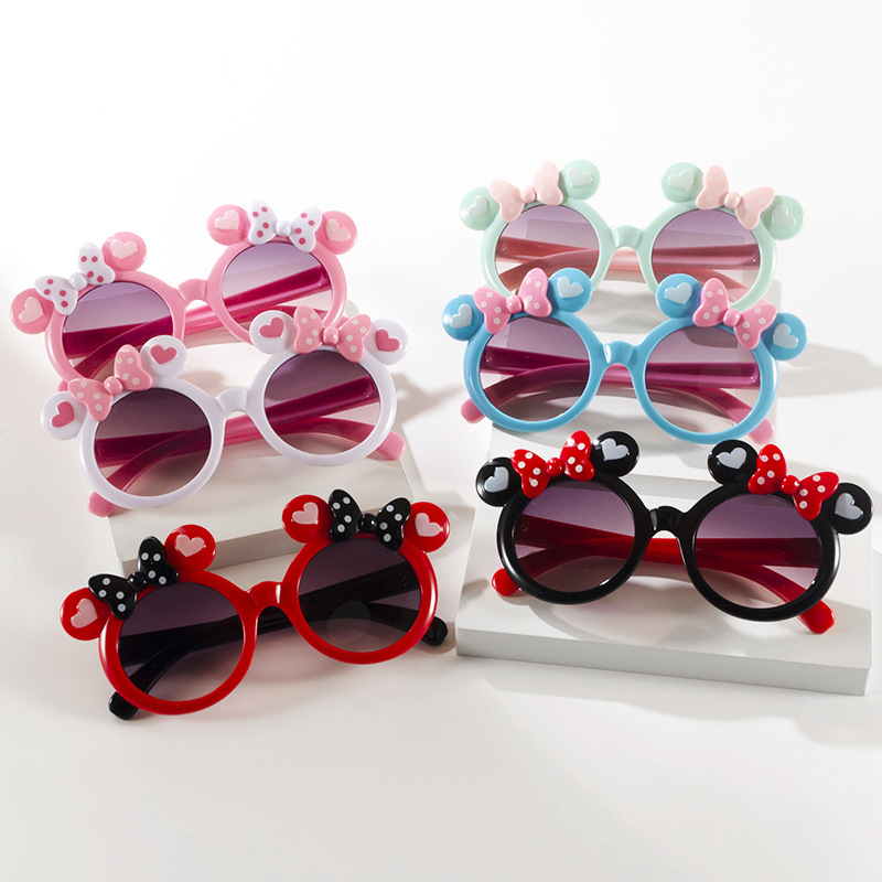 cartoon children's sunglasses with bow for boys
