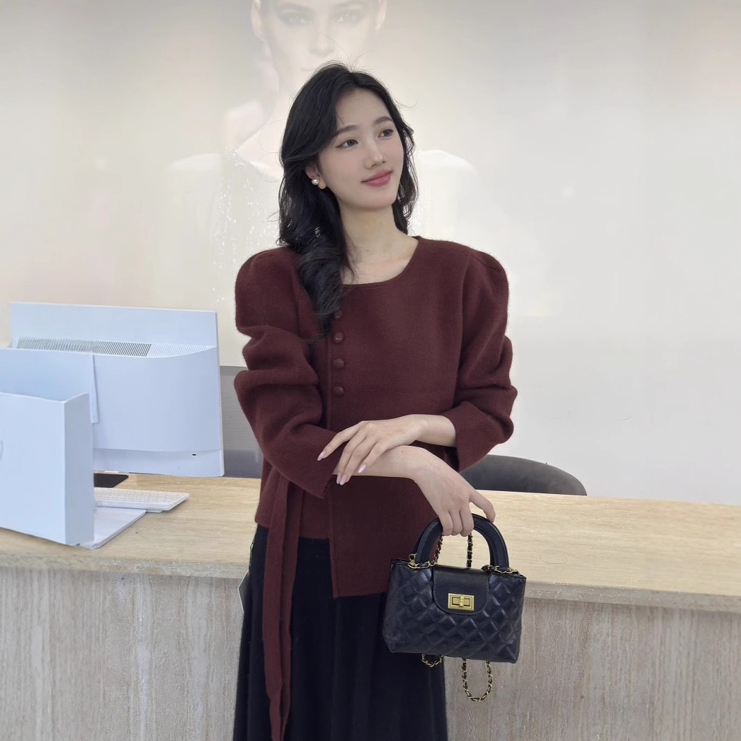 돌아 오지 않습니다  [푸원] DANQUE2024 가을과 겨울 사이드 스트랩 느슨한 한국 디자인 감각