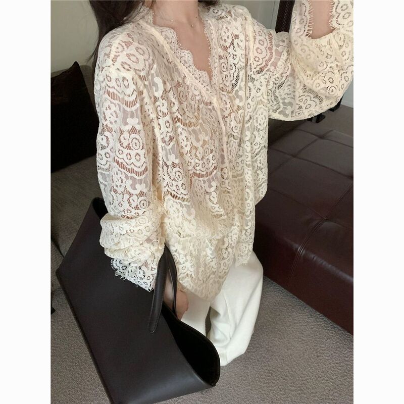 Petite Water-Soluble Lace Eyelash Base Shirt Women's Autumn 2025 Fashionable Long-Sleeve Top in Apricot Color