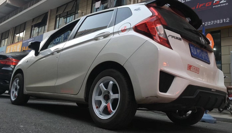Classic TE37 modified wheels suitable for Fit Carnival Toyota 86 Reiz Golf Onksera A3 Civic